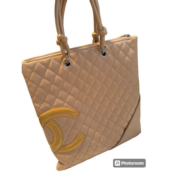 Chanel Cambon Flat Tote - Picture 2 of 15